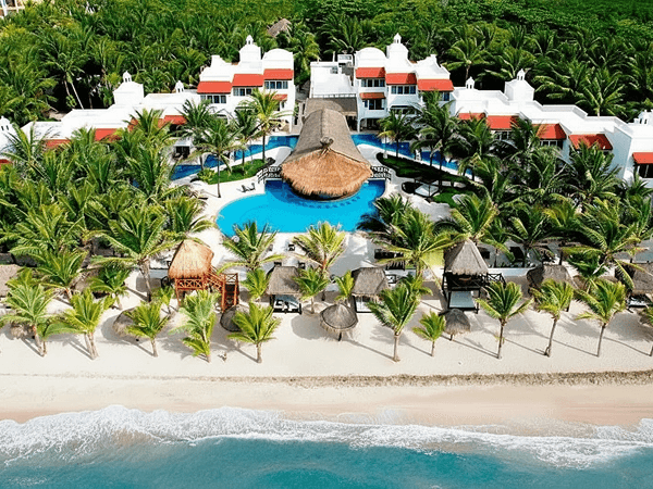 Hidden Beach Au Naturel Resort थंबनेल 1